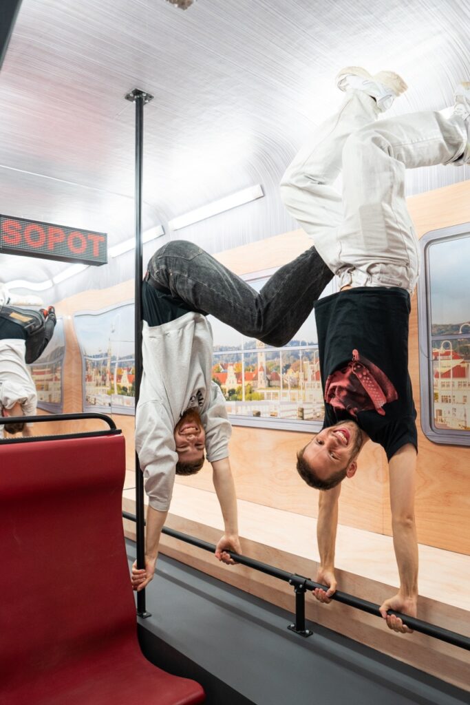 Atrakcje szalony pociąg muzeum iluzji Sopot